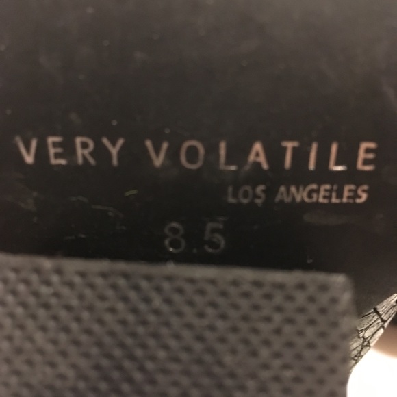 Very Volatile Booties Suede Reptile Leather Black - Picture 7 of 8